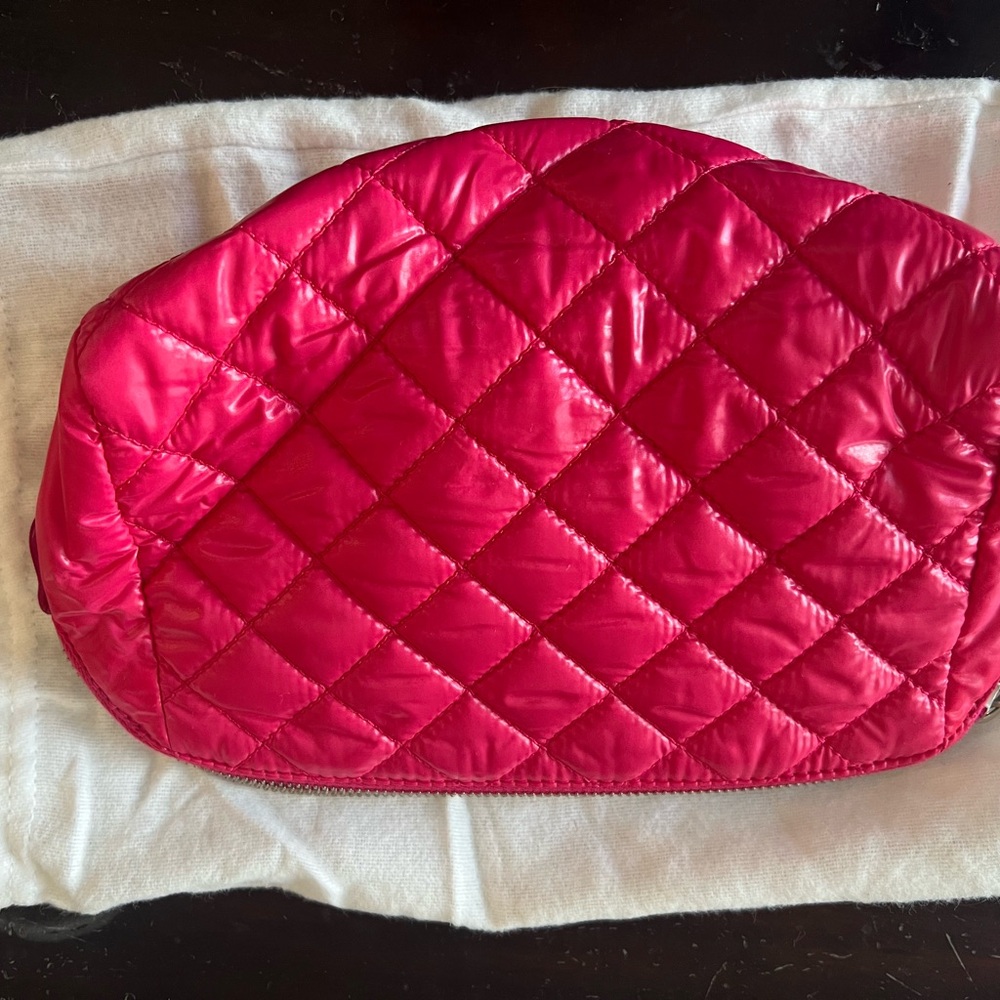 New Moncler Pink Quilted Women's Bag - Picture 3 of 9